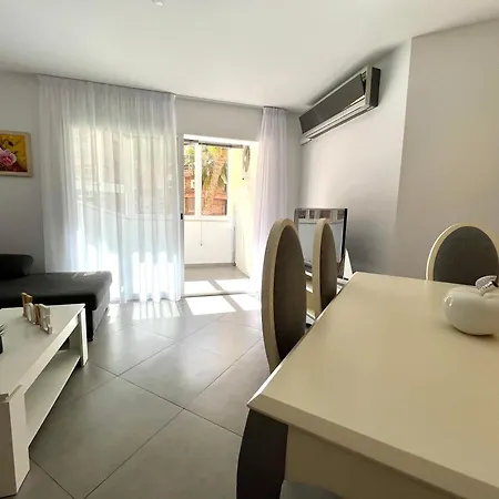 Apartment'sweet Home' Apartment